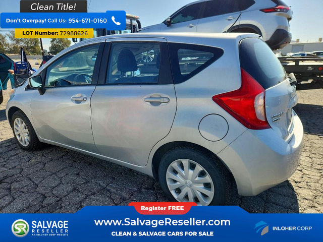 Used 2015 Nissan Versa Note SV FWD image 3