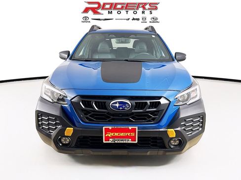 Used 2025 Subaru Outback Wilderness AWD/4WD image 2