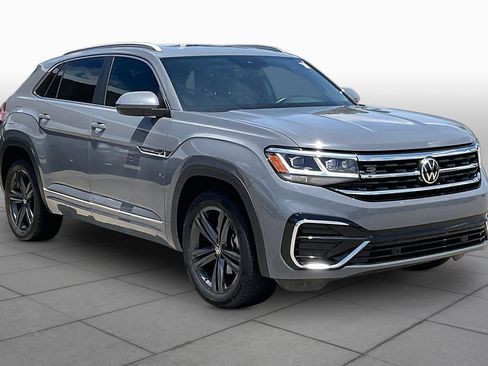 Used 2022 Volkswagen Atlas Cross Sport SEL R-Line AWD/4WD image 3