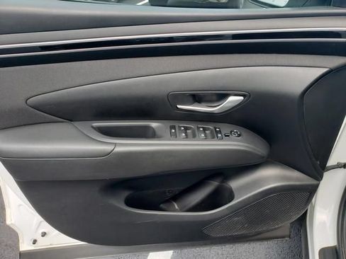 Used 2023 Hyundai Tucson SEL w/ Convenience Package AWD/4WD image 11