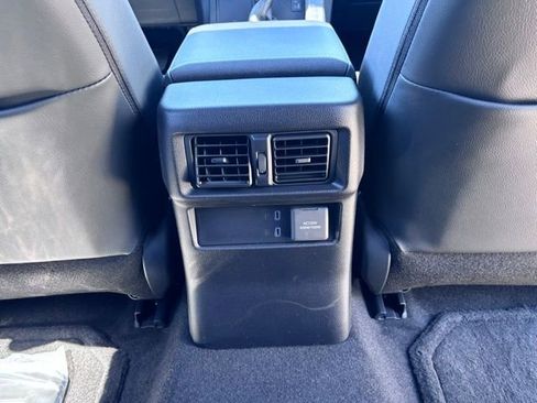 Used 2026 Toyota 4Runner TRD Off-Road Premium AWD/4WD image 30