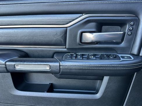 Used 2021 RAM 2500 Limited w/ Safety Group image 12