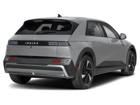 New 2026 Hyundai Ioniq 5 SE RWD image 3