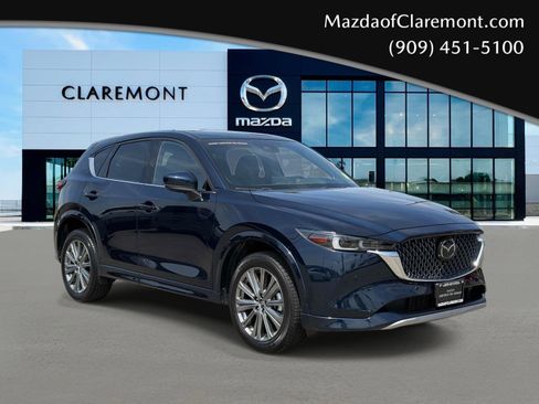 Certified 2025 MAZDA CX-5 Signature AWD/4WD image 1