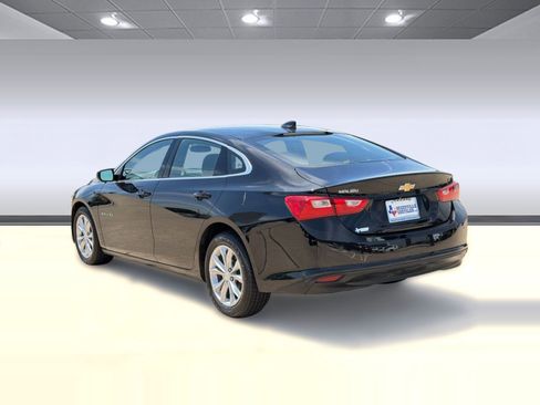 Used 2023 Chevrolet Malibu LT w/ Driver Confidence Package FWD image 3