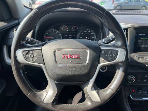 Used 2018 GMC Terrain SLE FWD image 10