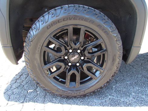 Used 2021 GMC Sierra 1500 Elevation w/ X31 Off-Road Package AWD/4WD image 27