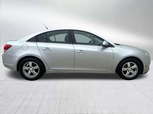 Used 2013 Chevrolet Cruze LT FWD image 5