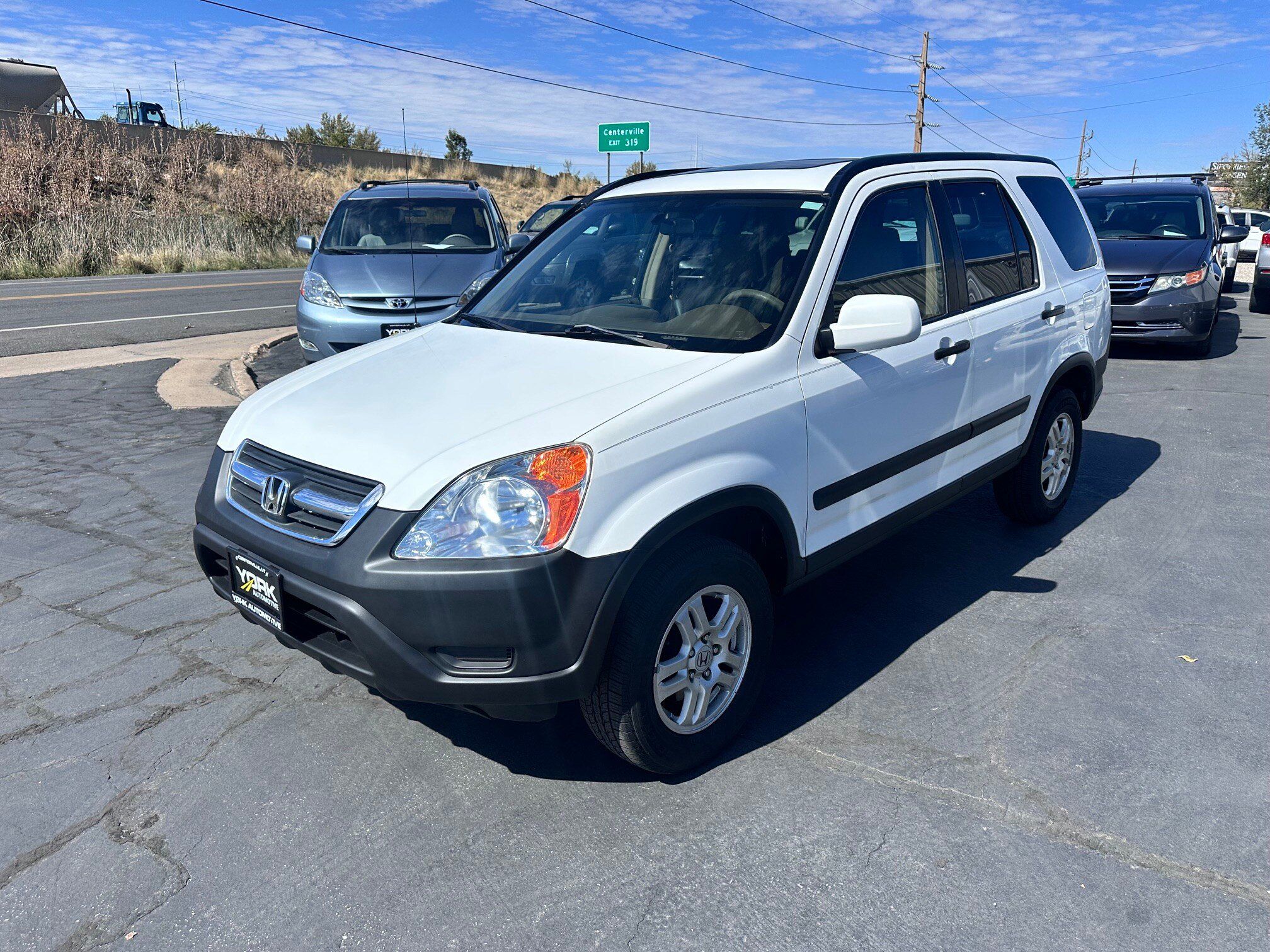 Used 2002 Honda CR-V EX image 2