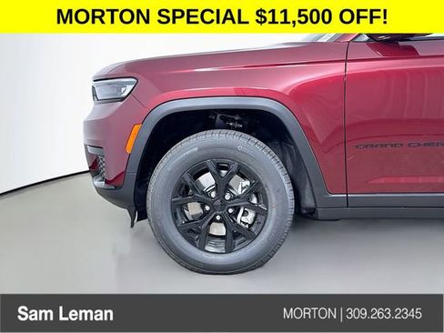 New 2025 Jeep Grand Cherokee L Altitude image 32