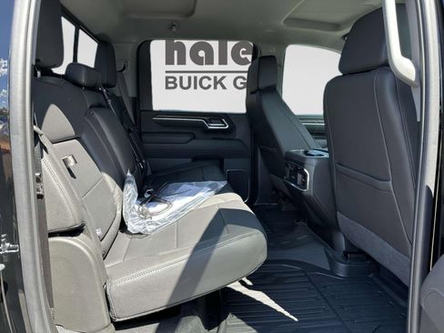 New 2025 GMC Sierra 2500 SLT w/ SLT Premium Package image 11
