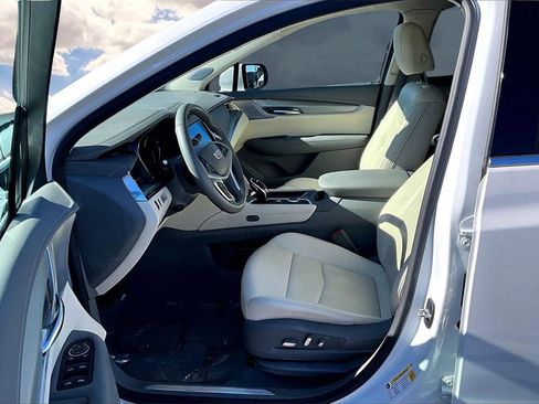 Certified 2022 Cadillac XT5 Premium Luxury image 21