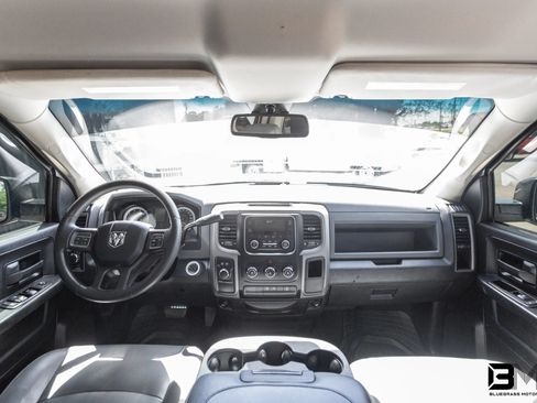 Used 2015 RAM 1500 Tradesman AWD/4WD image 15