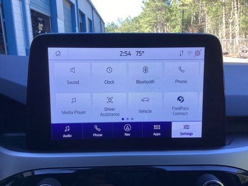 Used 2020 Ford Escape SE image 50