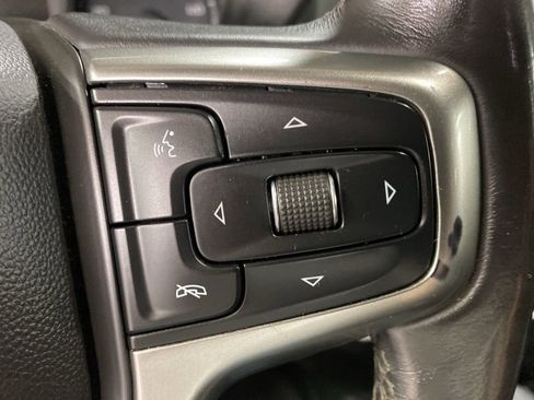 Used 2021 Chevrolet Silverado 2500 LT w/ Convenience Package image 44