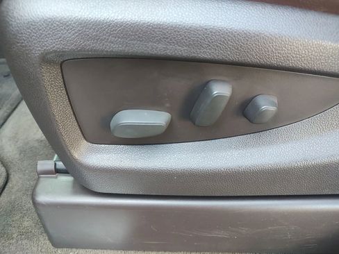 Used 2015 Chevrolet Silverado 2500 High Country w/ Duramax Plus Package image 14