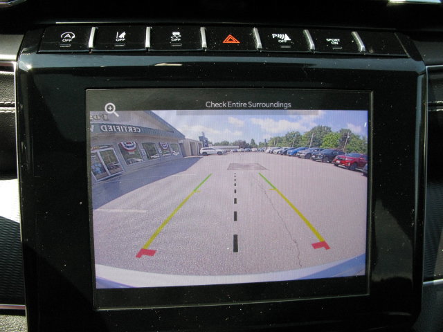 Used 2024 Jeep Grand Cherokee Laredo X w/ Luxury Tech Group I AWD/4WD image 19