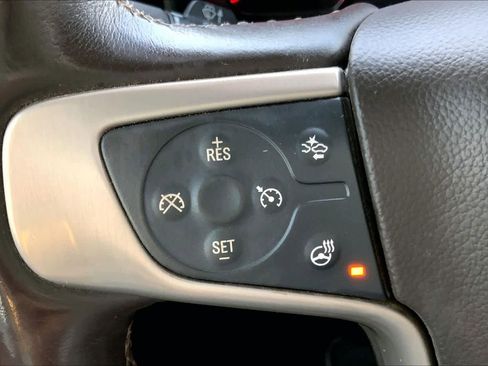 Used 2015 GMC Sierra 2500 Denali w/ Duramax Plus Package image 21