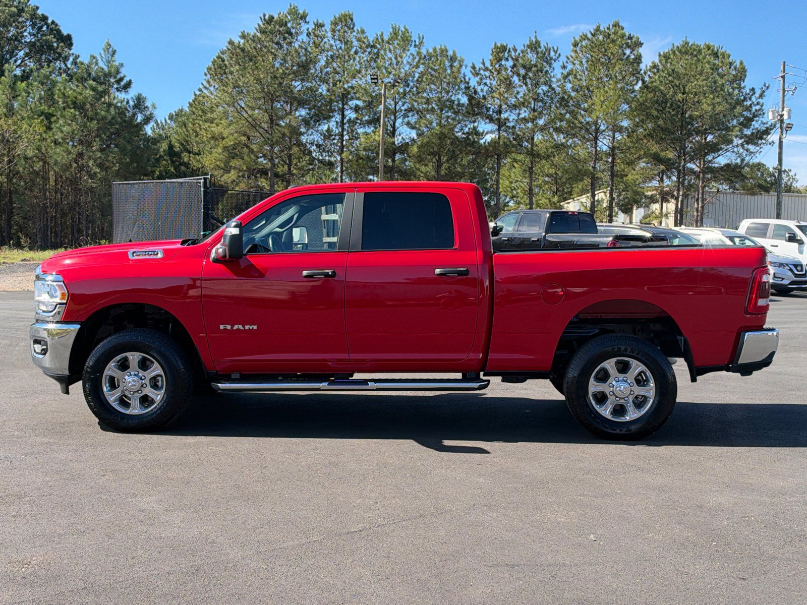 Used 2024 RAM 2500 Big Horn w/ Level 2 Equipment Group AWD/4WD image 8
