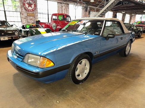 Used 1991 Ford Mustang LX RWD image 7