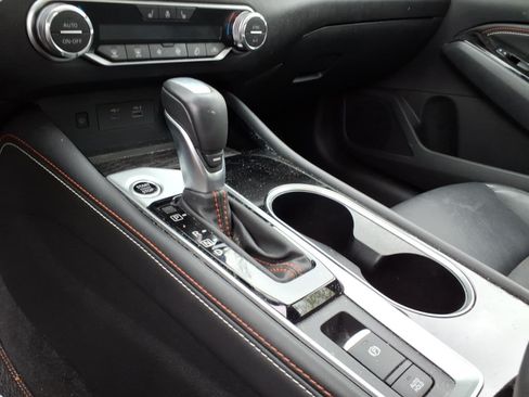 Used 2023 Nissan Altima 2.0 SR FWD image 19
