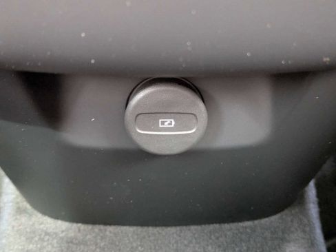 New 2026 Volvo XC90 B5 Core AWD/4WD image 20