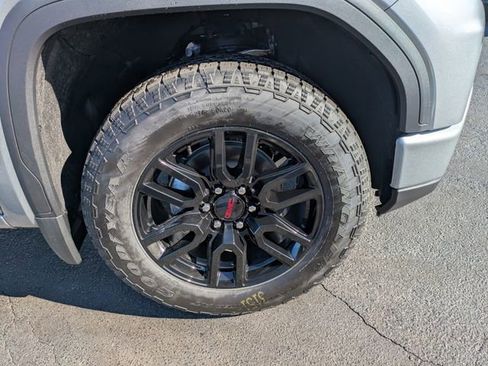 New 2026 GMC Sierra 1500 Elevation image 11