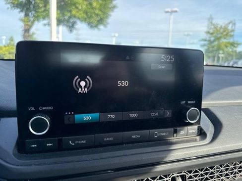 Used 2024 Honda Accord EX image 21