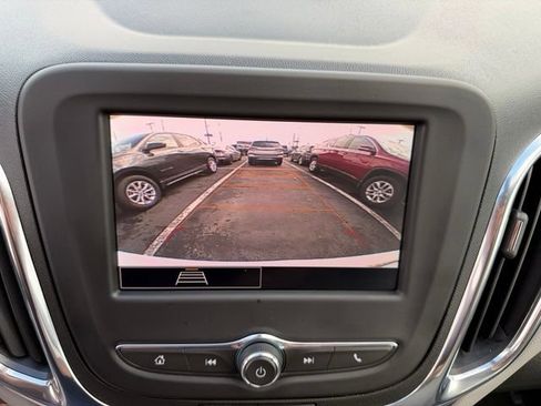 Used 2024 Chevrolet Equinox LS w/ LS Convenience Package AWD/4WD image 20