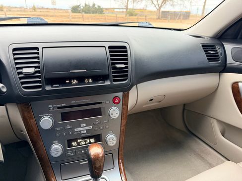 Used 2007 Subaru Legacy 2.5i Special Edition image 25