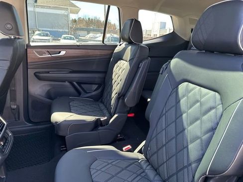 New 2026 Volkswagen Atlas SEL Premium R-Line AWD/4WD image 18