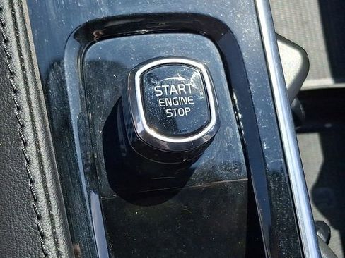 Used 2023 Volvo XC90 B6 Plus w/ Protection Package Premier image 29