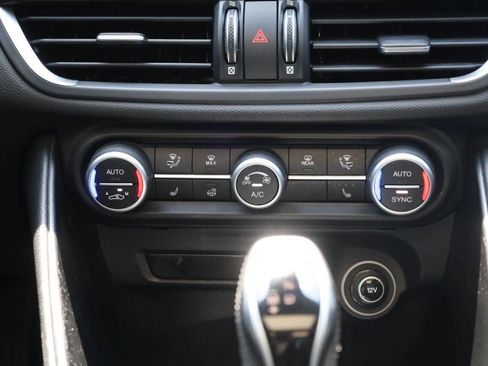 Used 2020 Alfa Romeo Giulia AWD w/ Cold Weather Package image 20