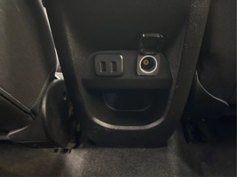 Used 2016 Chevrolet Colorado LT image 28