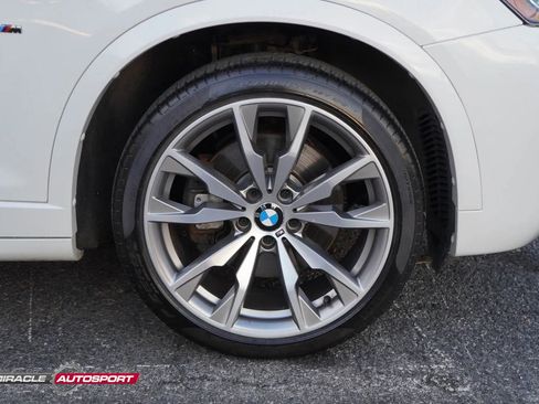 Used 2016 BMW X4 M40i image 9