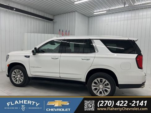 Used 2024 GMC Yukon Denali w/ Max Trailering Package image 5