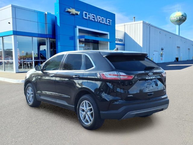 Used 2023 Ford Edge SEL AWD/4WD image 6
