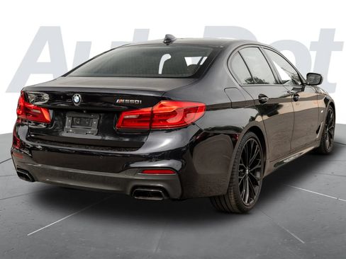 Used 2019 BMW M550i xDrive w/ Premium Package AWD/4WD image 3