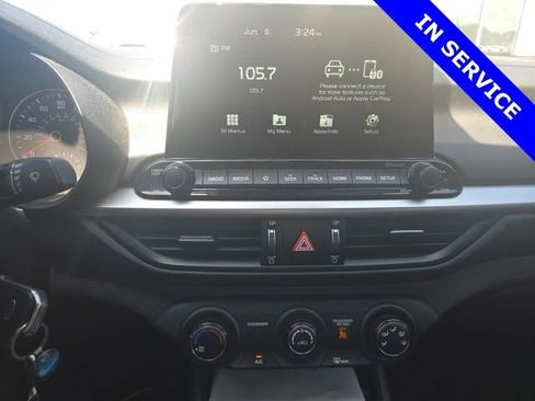 Used 2020 Kia Forte LXS FWD image 6