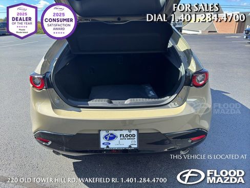 New 2025 MAZDA MAZDA3 Carbon image 7