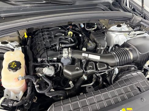 Certified 2023 Jeep Grand Cherokee Altitude image 32