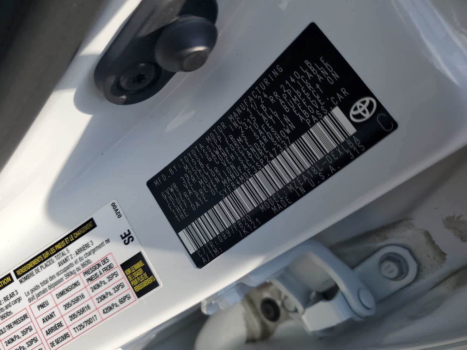 Used 2025 Toyota Corolla LE FWD image 27