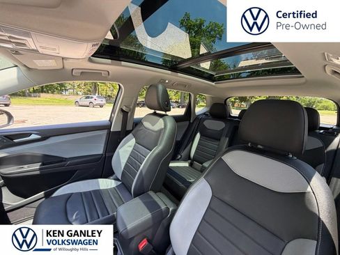 Used 2023 Volkswagen Taos SEL w/ Black Wheel Package AWD/4WD image 34