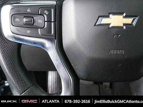 Used 2025 Chevrolet Blazer LT image 9