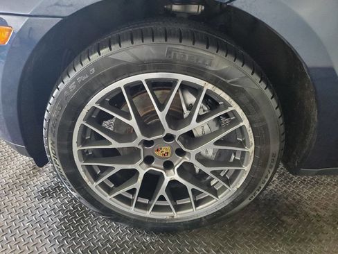 Used 2016 Porsche Macan S image 21