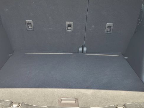 Used 2022 Ford Escape SE w/ SE Sport Appearance Package FWD image 30