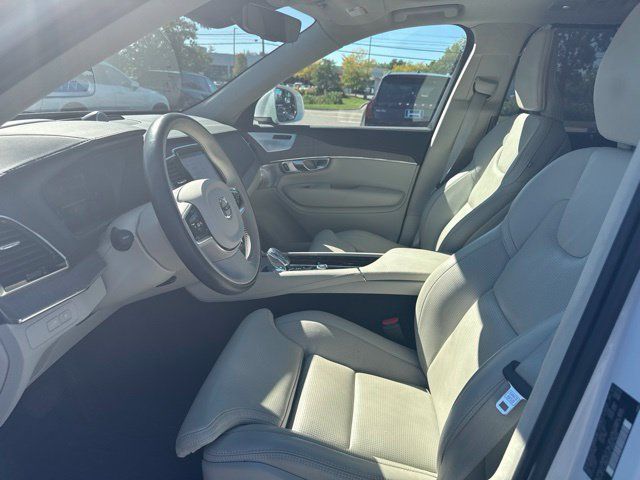 Used 2024 Volvo XC90 T8 Ultimate w/ Lounge Package AWD/4WD image 9