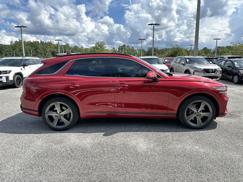 Used 2024 Genesis GV70 3.5T Sport w/ Sport Advanced Package AWD/4WD image 10
