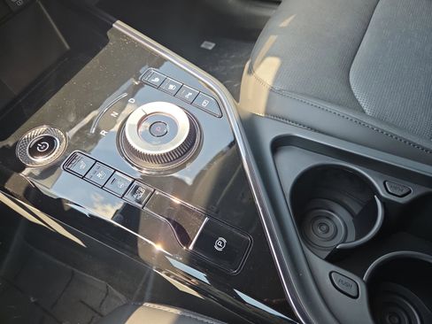 New 2026 Kia Niro Wave FWD image 26