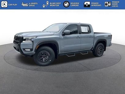 New 2025 Nissan Frontier PRO-4X w/ Pro Convenience Package